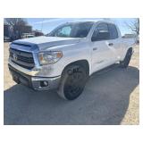 *2014 Toyota Tundra