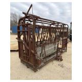 Towable Squeeze Chute (No Wheels)