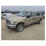 *2000 Ford F250 Ext Cab V10 Gas