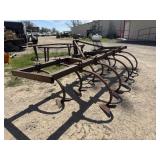 John Deere 1610 Chisel Plow