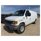 *2007 Ford Ecoline Van