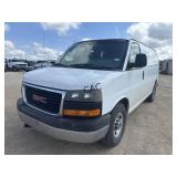 *2014 GMC Savana Stabilitrak