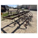 John Deere 1610 Chisel Plow