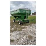 E-Z Trail 3400 Gravity Wagon