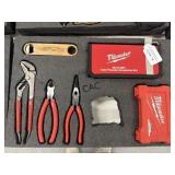 8pc Milwaukee Tool Set