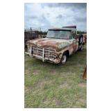 Vintage 3/4 Ton Pickup Stepside 6 cylinder 3spd