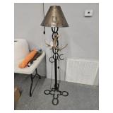 Metal Horseshoe Lamp