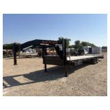 *2022 Ameritrail Ranch King 32' GN w/Mega Ramps