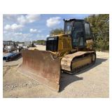 Caterpillar D5K XL Cab/Air Dozer w/Rear Ripper