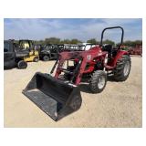 Case IH D35 w/Bush Hog M300 Loader/Bucket 4WD