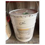 NEW 5 Gal Valspar Barn & Fence White Paint