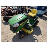 John Deere D105 Riding Mower