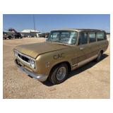 *1971 International Travelall 1010 Custom