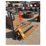 Titan 5500 lbs Pallet Jack