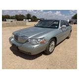 *2007 Lincoln Town Car
