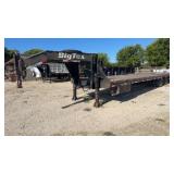 *2007 BigTex 32' GN Tandem w/Dual Pop-up Dovetail