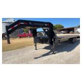 *2018 Lamar 24' GN Flatbed Trailer w/Dovetail
