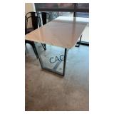 32'X55'X29' Quartz Top Table