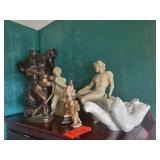 Statues & figurines