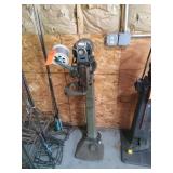 Wire stitching machine