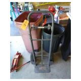 Milwaukee hand truck