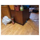 2 speaker tables