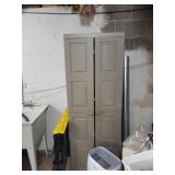 Storage cabinet