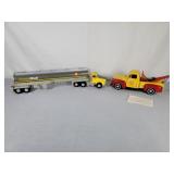 Shell Plastic Hauler & Metal/Plastic Shell Truck