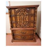 Bassett Furniture 5 Drawer Chest of Drawers