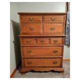Bassett Furniture Chest of Drawers 36 x 19 x 50