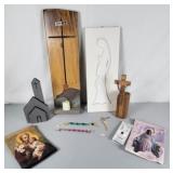 Religious dï¿½cor