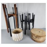 Plant pot stands, planter & wood platform