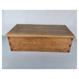 Wood Box w/ Lid & wood handles dovetailed corners
