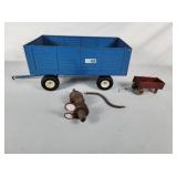 Big Blue Wagon & Arcade wagon missing 2 wheels