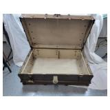 Flat top trunk with oak slats & canvas