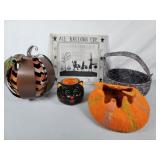 Halloween dï¿½cor/Ray Johnson art
