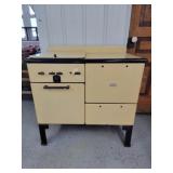 Prosperity Gas Stove Yellow w/ Black Trim