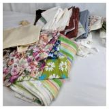 Upholstery fabric some many yards & linen napkins