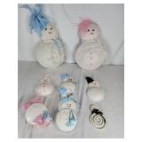 Wrapped Christmas ornaments & wall hangings