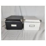 Photo/video storage containers