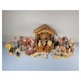 Creche Manger 17 piece figurines damage to begger