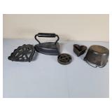 Flat iron, Trivet, Wagner Sydney 0 Mini pot Heart