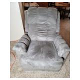 SUEDE-Like Light Green Recliner 34" W CLEAN