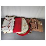 Table decorations, Cloths Placemats