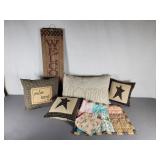Accent Pillows - Welcome Sign