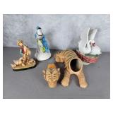 Felt bobble head tiger & musical bird statues