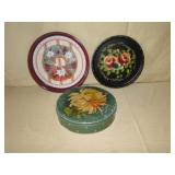 Tin trays, and a candy box
