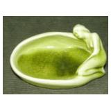 1947 Rookwood figural pin tray 2595 in yellow/gree