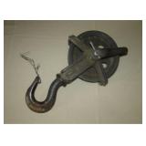 Vintage Cast Iron Barn Pulley