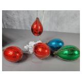 Vintage art glass teardrop ornament wire wrapped
